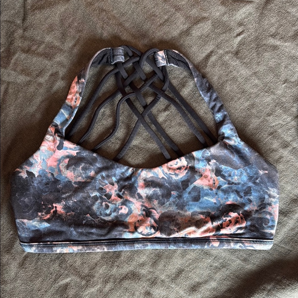 Lululemon Free To Be Wild Bra
